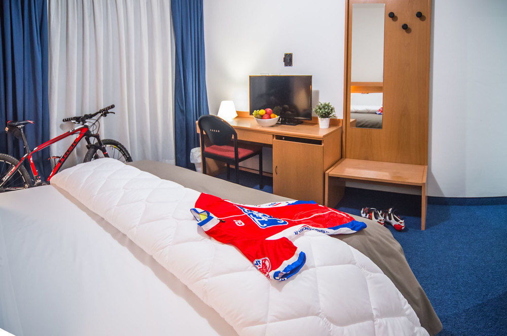 Fly Bike Hotel Trento Eksteriør bilde